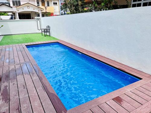 Swimming pool, Karak Garden Villa - Homestay in Bentong