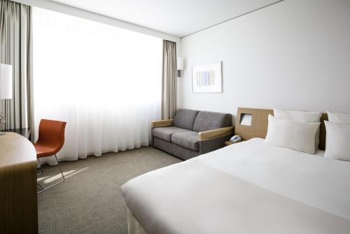1 queen bed