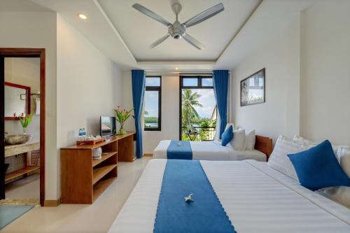 room detail thumbnail 0