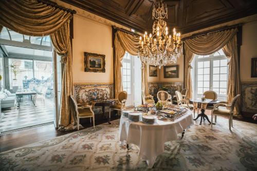 Ételek és italok, Estoril Vintage Hotel in Bairro Mal. Carmona