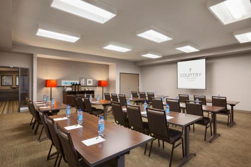 Country Inn & Suites by Radisson, Bozeman, MT