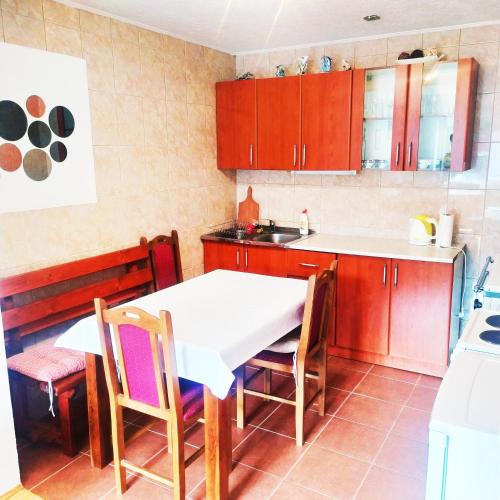 Dapur, Apartmani Bozana Vojinovic in Zabljak