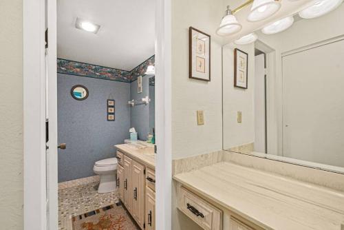 Cozy Ocean Condo with Pool Small Dog Friendly Cozy Ocean Condo with Pool Small Dog Friendly