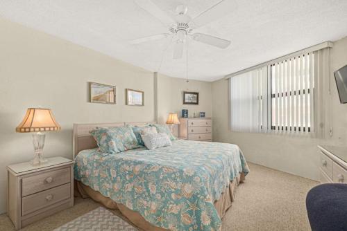 Cozy Ocean Condo with Pool Small Dog Friendly Cozy Ocean Condo with Pool Small Dog Friendly