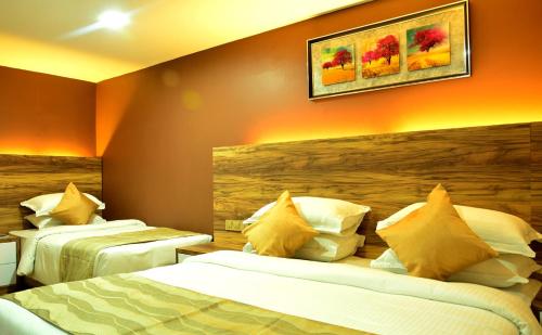 Pearl City Hotel image 24
