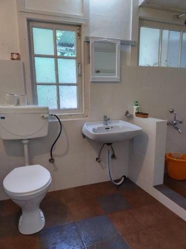 Bathroom, Casa Encanto Homestay in Shillong