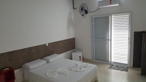 1 double bed