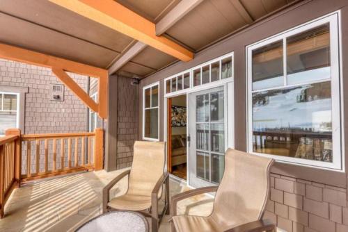 Luxury 2 Bedroom Ski In, Ski Out One Ski Hill Residence Located At The Base Of Peak 8 With Outdoor Plaza