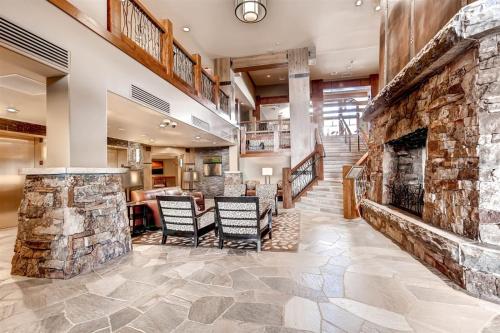 Exterior view, Luxury 2 Bedroom Ski In, Ski Out One Ski Hill Residence Located At The Base Of Peak 8 With Outdoor P in Breckenridge (CO)