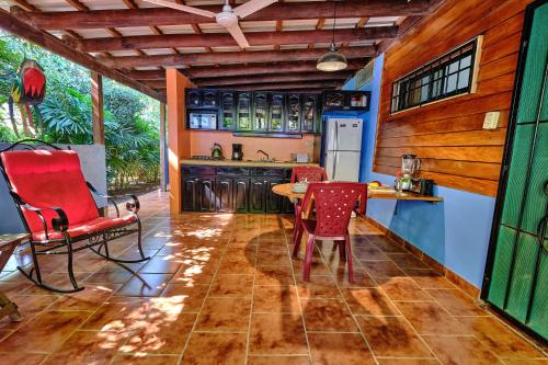 Facilities, Casa Smilin' Dog in Tamarindo