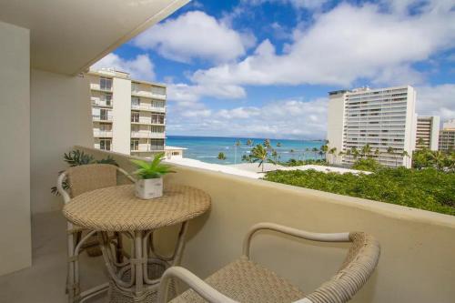 Diamond Head Beach Hotel - 편의 시설/서비스