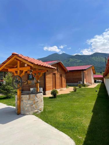 Къщи за гости “Планински Рай” Mountain Paradise