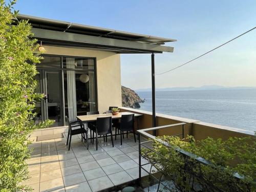 ทัศนียภาพ, Villa Achilles in ลิวาดี (ติรอส)