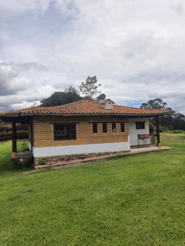 Cabaña De La Montaña (Cabana De La Montana) in Ráquira