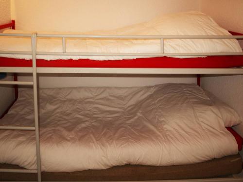 Studio skis aux pieds pour 4, balcon - FR-1-322-497 Studio skis aux pieds pour 4, balcon - FR-1-322-497