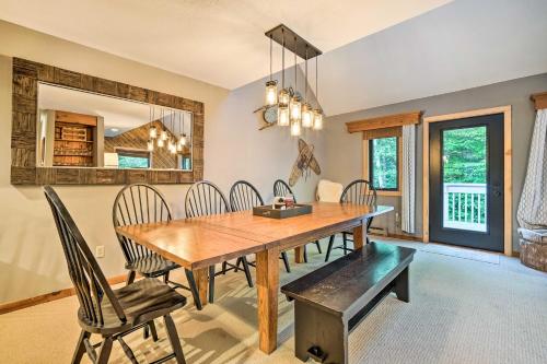 Family-Friendly Stratton Gem Close to Slopes! in Stratton (VT)