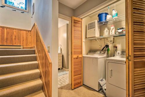 Family-Friendly Stratton Gem Close to Slopes! in Stratton (VT)