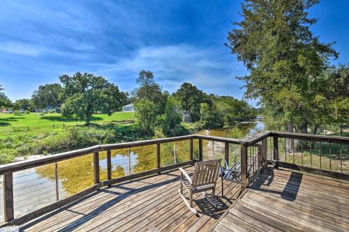 Spacious Glen Rose Home on Paluxy Riverfront in Glen Rose, USA