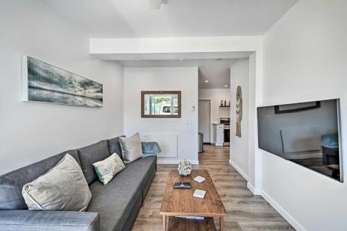Stylish San Diego Apartment with Smart TV! in San Diego, USA