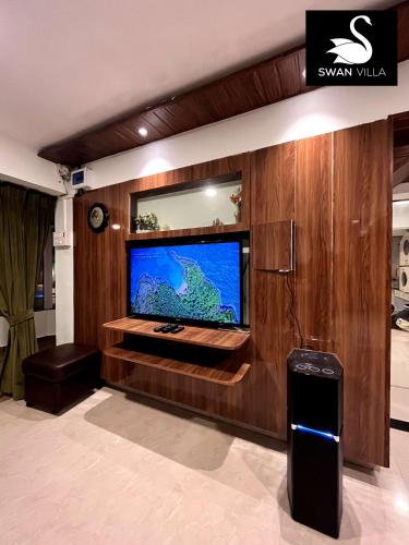 SWAN VILLA
