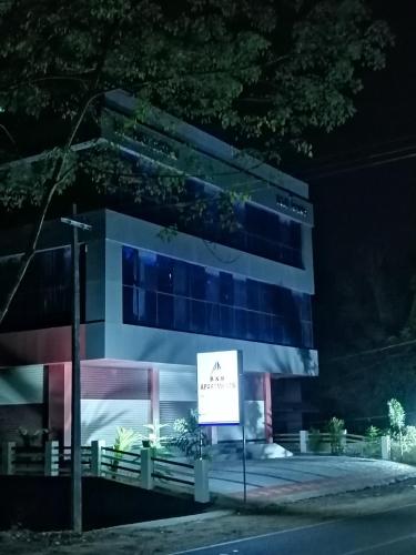 . B & B Konni, Pathanamthitta