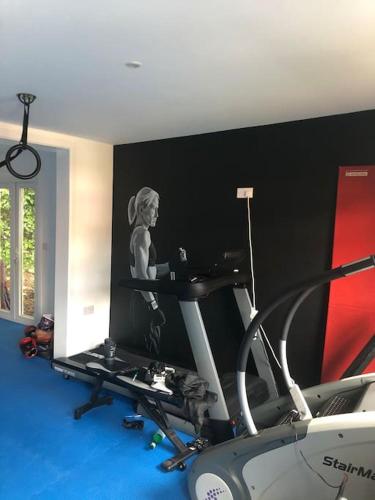 Belfast private room, en-suite & own access Belfast private room, en-suite & own access