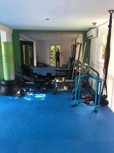 Belfast private room, en-suite & own access Belfast private room, en-suite & own access