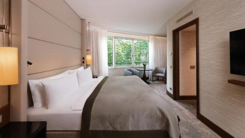 InterContinental Berlin By IHG - image 2
