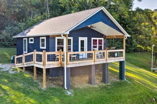 Bean Station Cottage Unobstructed Lake Views in Bean Station, USA