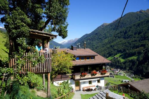  Panorama-Apartments Oberkofl, Pension in Steinhaus bei Prettau