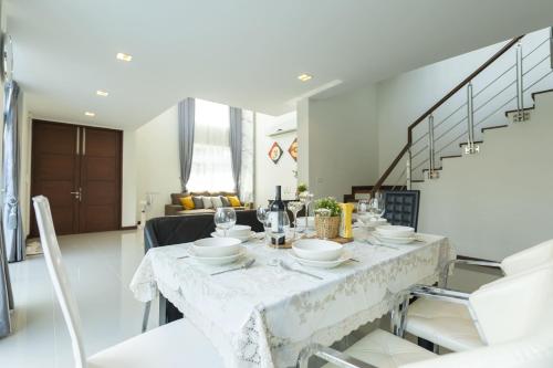 Luxury Pool Villa at Golden Sea Hua Hin