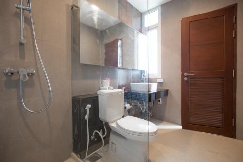 Luxury Pool Villa at Golden Sea Hua Hin - 화장실