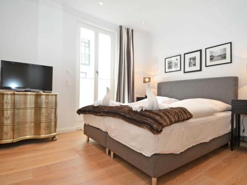 Villa Johanna in Sellin - WG 12 mit Kamin und zwei Balkonen - image 2
