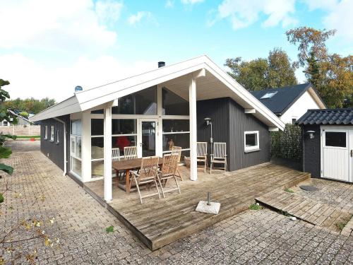  8 person holiday home in Fr rup, Pension in Frørup bei Frørup