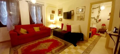 Valentina's Home, Benátky