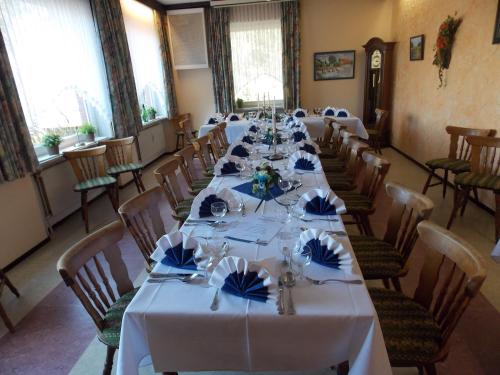 Restoran, Landgasthof Allerparadies in Langlingen