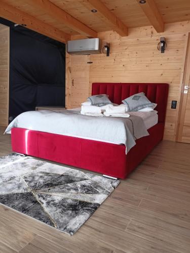 Luxury Glamp 3