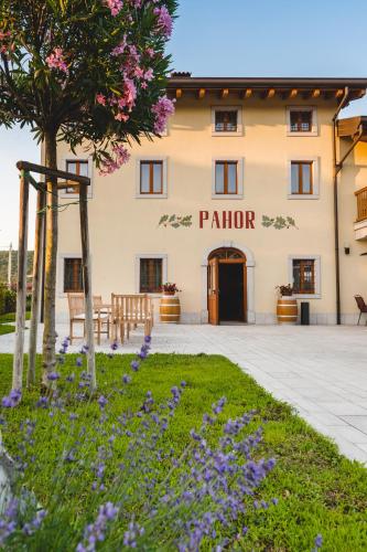 Hotel & Restaurant Pahor