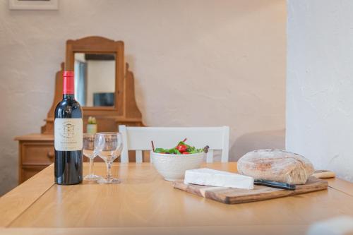 Picture of Cottage 6 Studio Mews