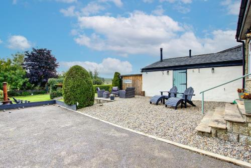 花園, 巴特徹恩旅館 (Butterchurn Guest House) in 奧特本