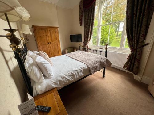 Broughton Craggs Hotel Room Type - Double Room with Private Bathroom