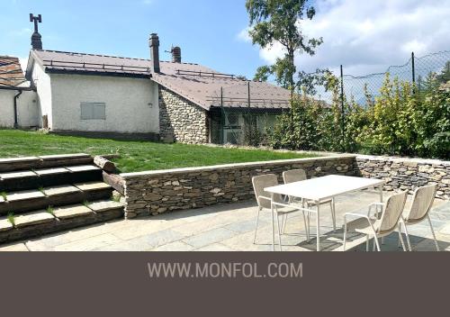  Chalet Monfol  in Monfol