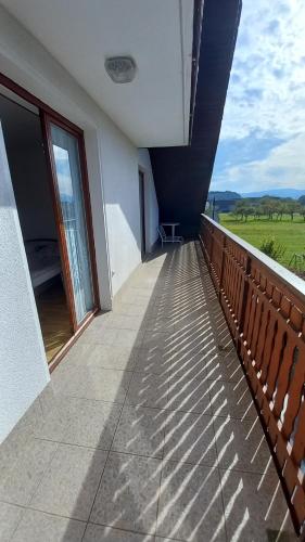 Draga - 2 bedroom apartment, Tržič (photo 6)