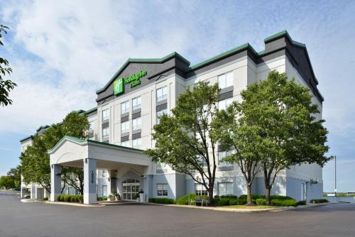 Holiday Inn Hotel & Suites Overland Park-Convention Center an IHG Hotel - main image