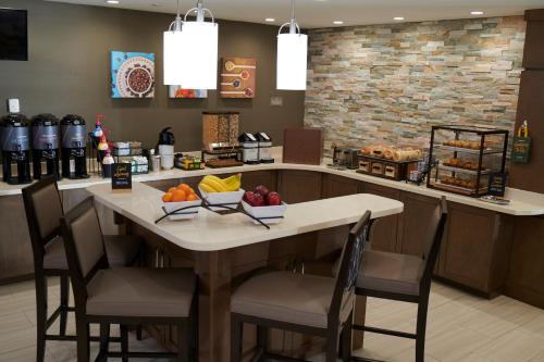 Staybridge Suites Charlottesville Airport, an IHG Hotel in Charlottesville, USA