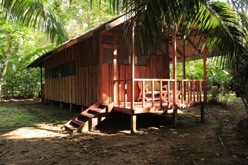 Sabalo Lodge Tours and Cabins