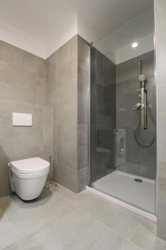 Modern Brno Apartment near City Centre - image 3