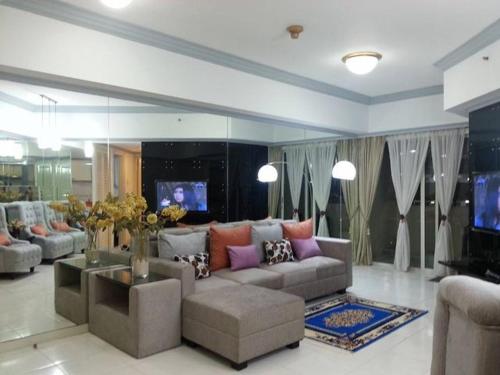 Sudirman Tower Condominium - Nenk Fauzi property — Hotel in Jakarta