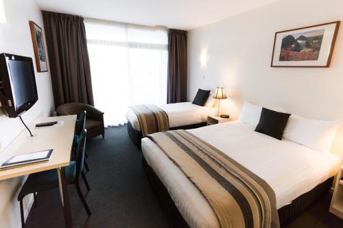 Shoreline Hotel Room Type - Double or Twin Room Shoreline Hotel Room Type - Double or Twin Room