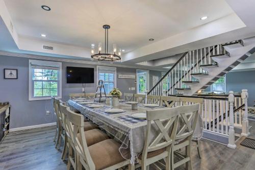 Stunning South Fallsburg Home with Pool and Deck! in Mountain Dale